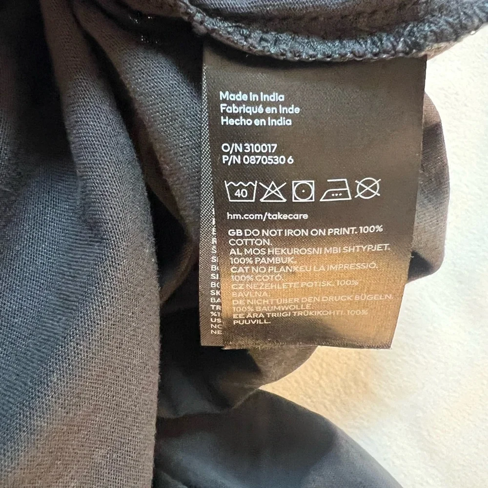 H&M‎ Black Sleeveless Paris Dress for Kids - Picture 6 of 6